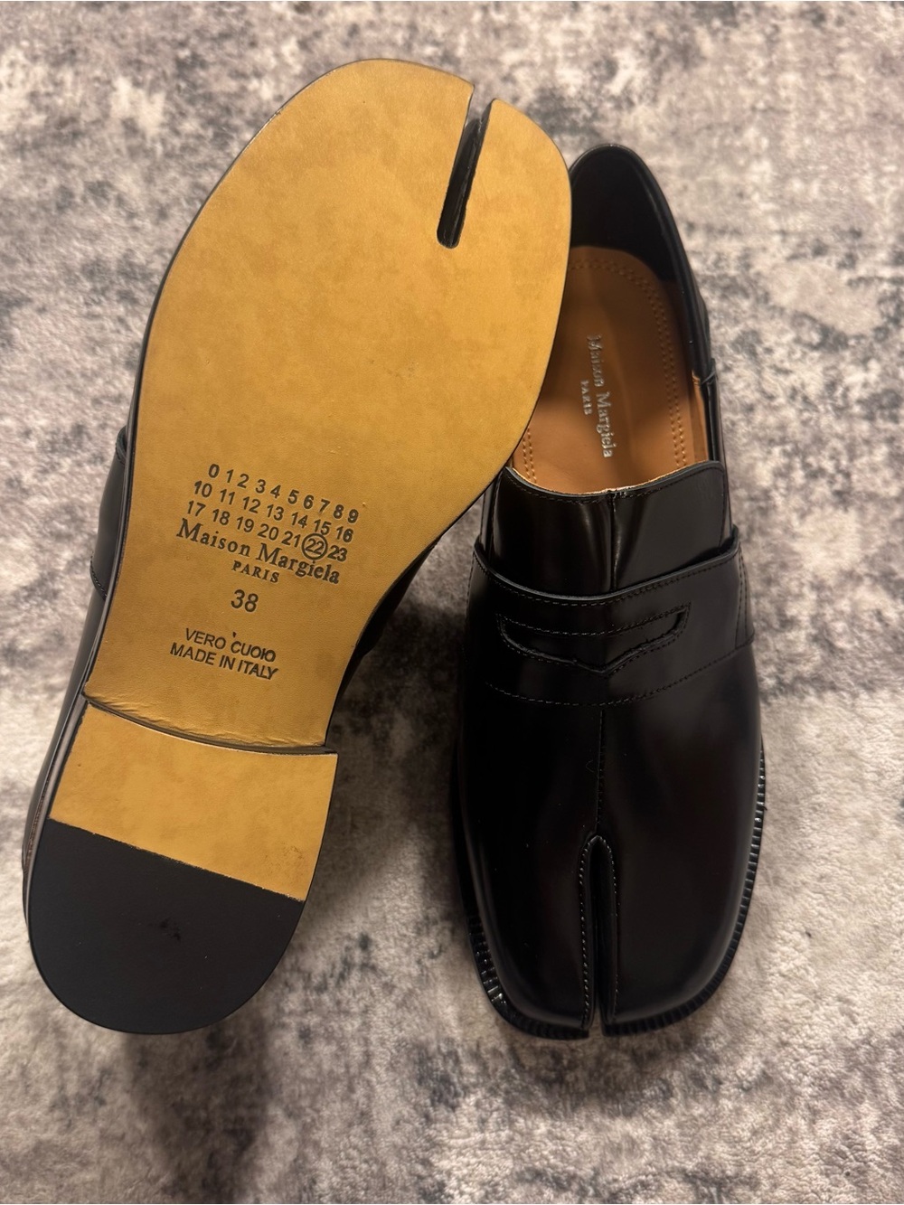 Maison Margiela Black Tabi Leather Loafers Women’s Size EU 38 US 8